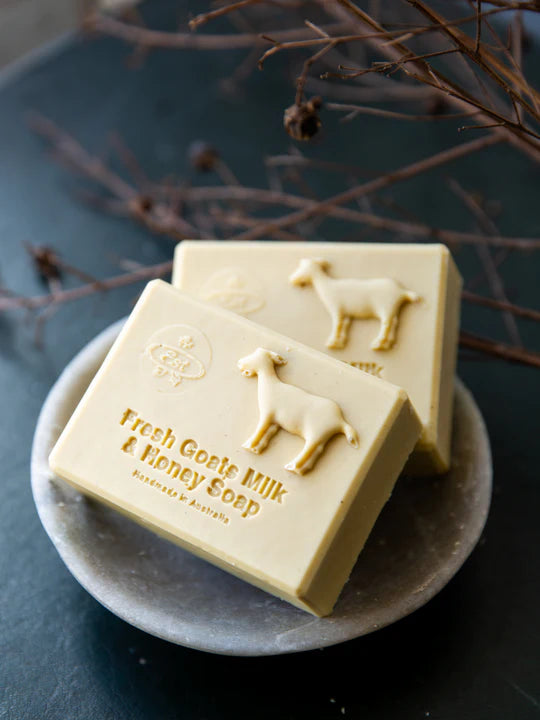 Est Large Goats Milk Soap Block 245g